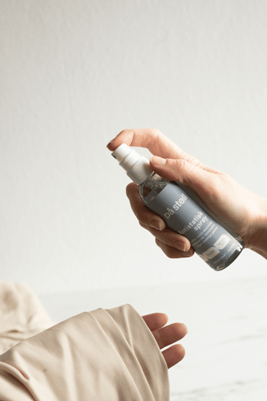 Antistatisk spray -på stell