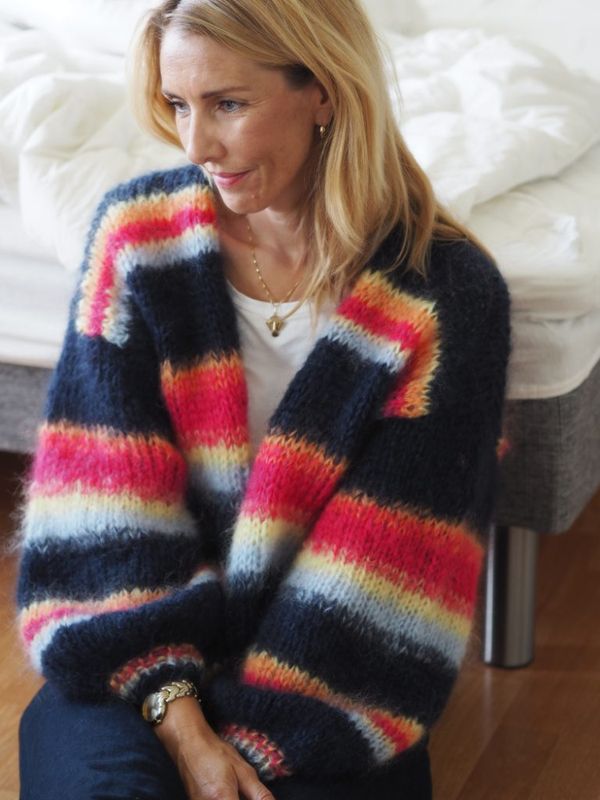 MåHa jakke i Ingenua av Tove Lindtein | Strikkepakke