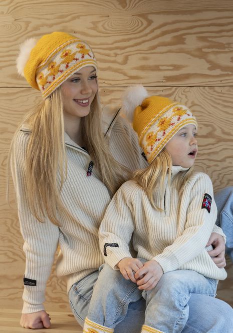 Hovedbilde Kyllingdanslue i Viking Sportsragg (gul) | Strikkepakke