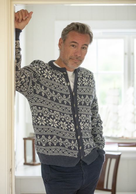 Hovedbilde Torger-kofte i Alpaca Storm | Strikkepakke